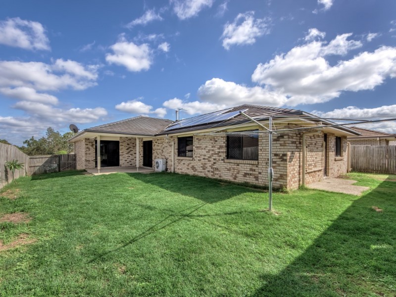 18 Chanel Court, Wulkuraka QLD 4305