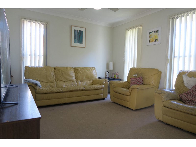 6 Sarah Place, Raceview QLD 4305