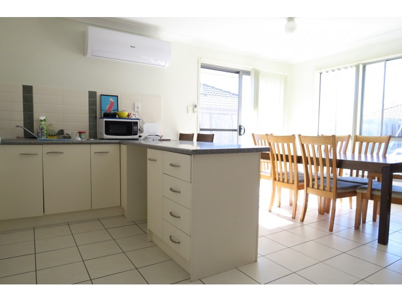6 Sarah Place, Raceview QLD 4305