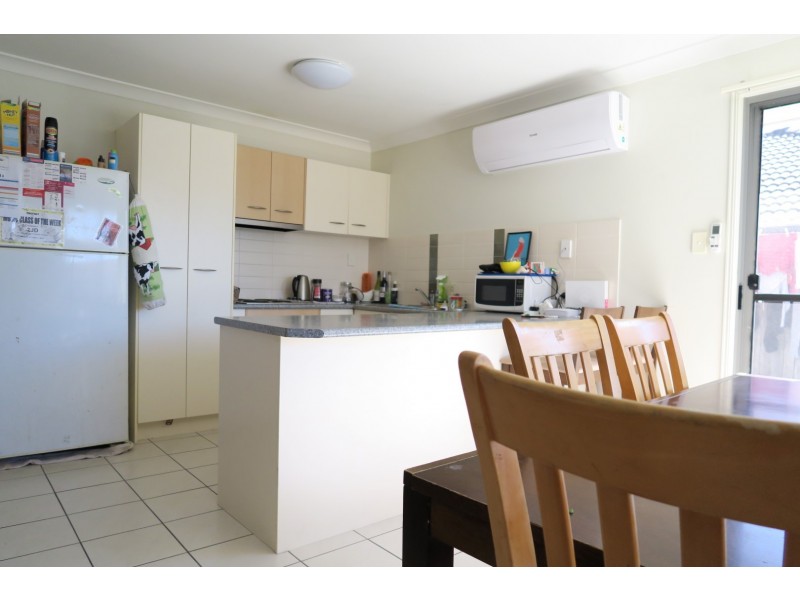 6 Sarah Place, Raceview QLD 4305