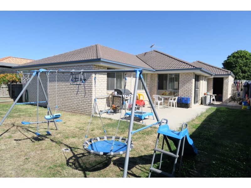 6 Sarah Place, Raceview QLD 4305
