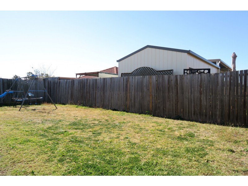 6 Sarah Place, Raceview QLD 4305