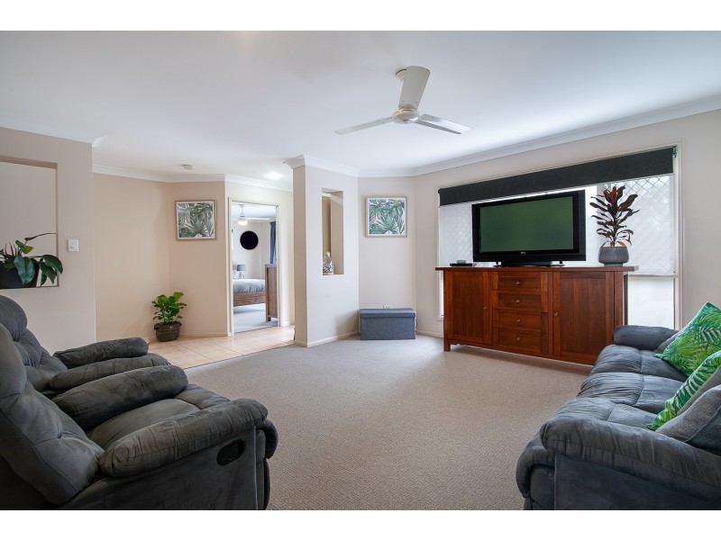 15 Comona Court, Wulkuraka QLD 4305