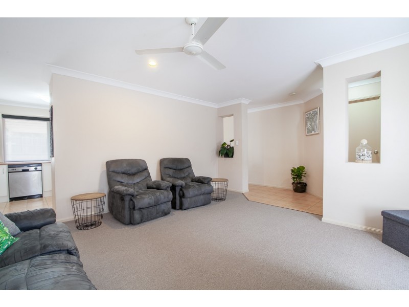 15 Comona Court, Wulkuraka QLD 4305