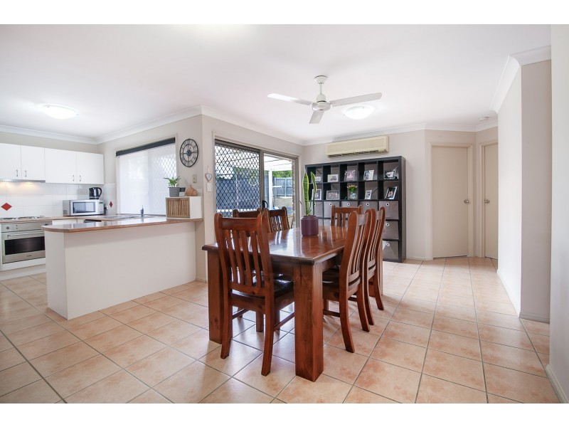 15 Comona Court, Wulkuraka QLD 4305