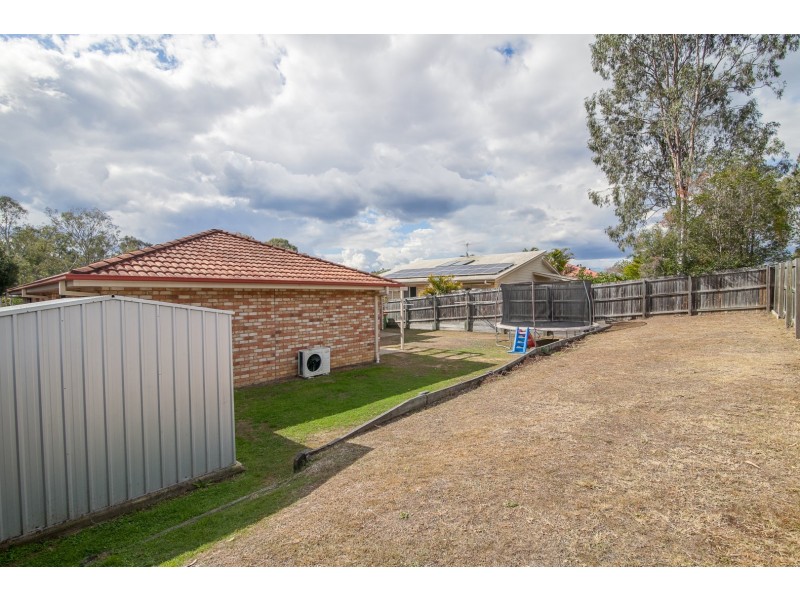 15 Comona Court, Wulkuraka QLD 4305
