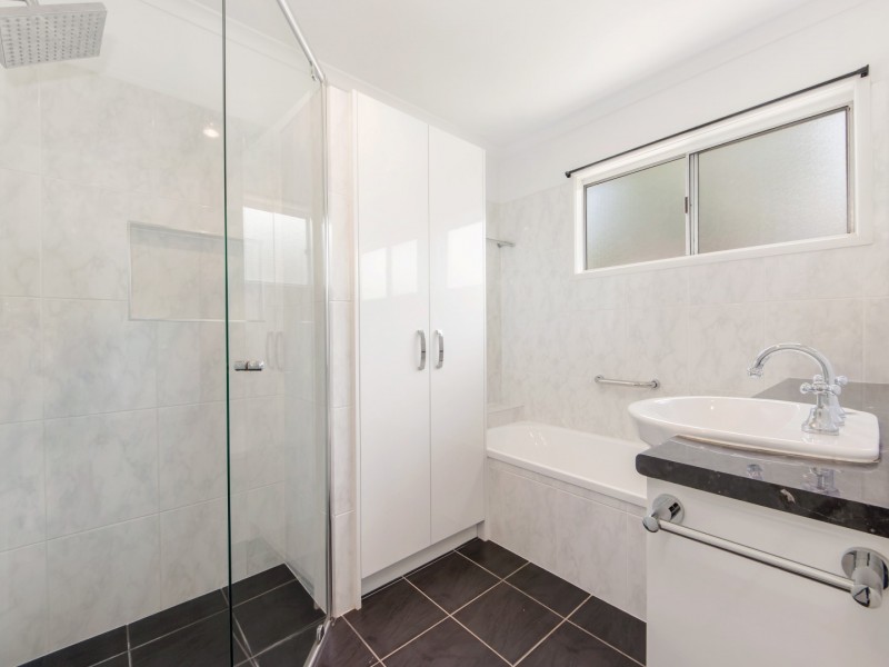 25 Luckie Crescent, Tivoli QLD 4305