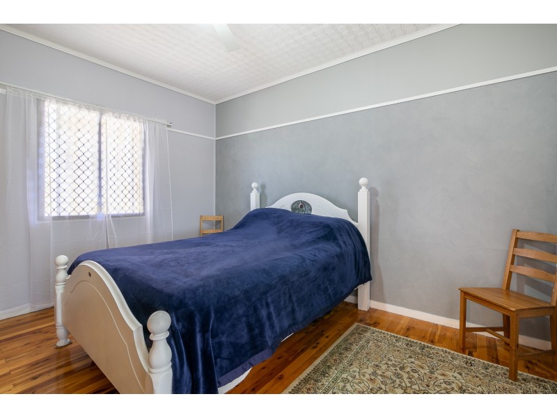 63 Chubb Street, One Mile QLD 4305