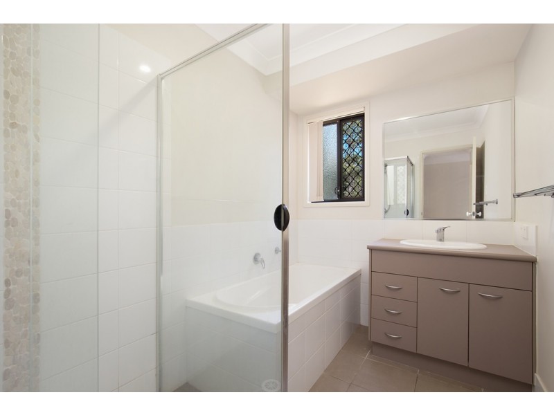 54 Drysdale Place, Brassall QLD 4305