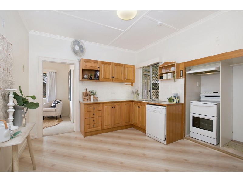 12A Greenham Street, Raceview QLD 4305