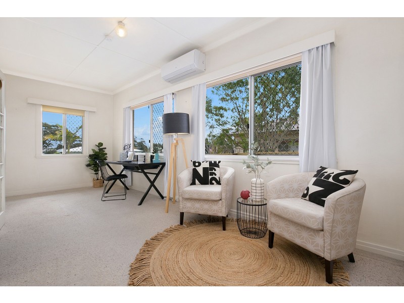 12A Greenham Street, Raceview QLD 4305