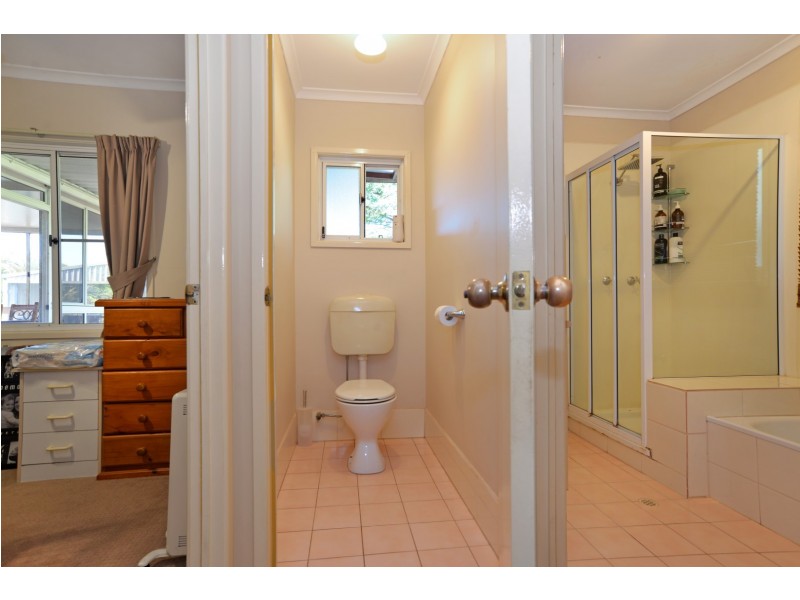 8 Duncan Street, Redbank Plains QLD 4301