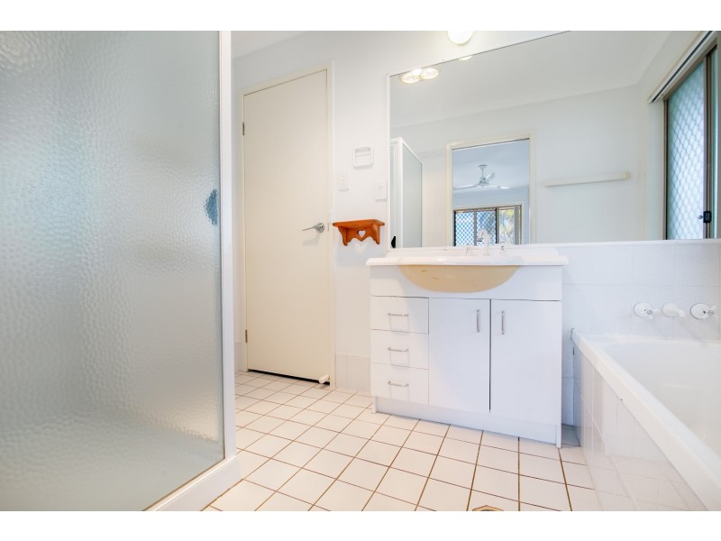 19 Highmead Drive, Brassall QLD 4305