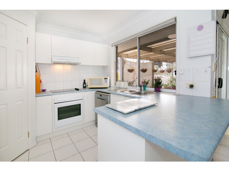 87 Sandalwood Drive, Yamanto QLD 4305