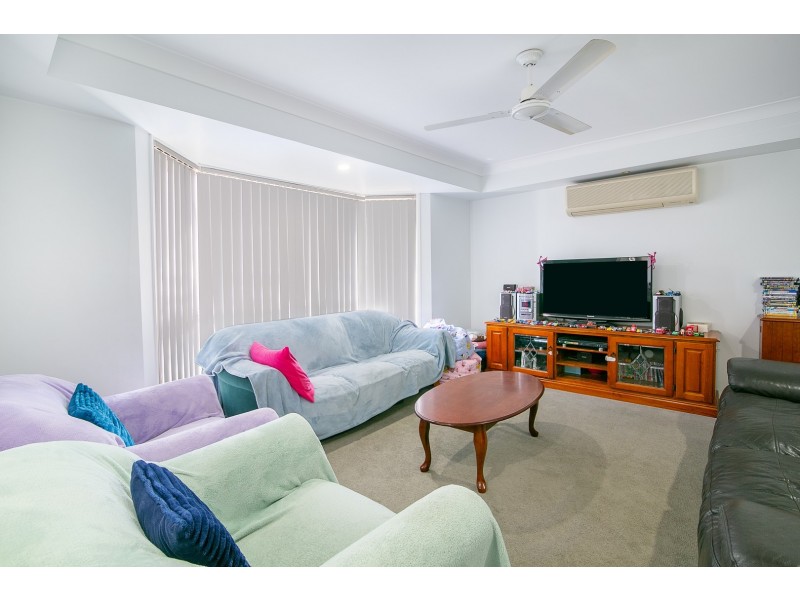 87 Sandalwood Drive, Yamanto QLD 4305