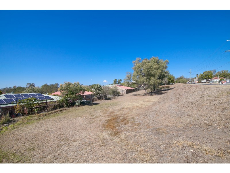 126-134 and 136 Lobb Street, Churchill QLD 4305