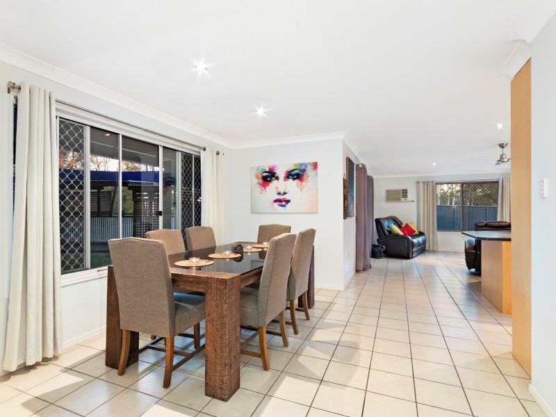 98 Jacana Crescent, Flinders View QLD 4305