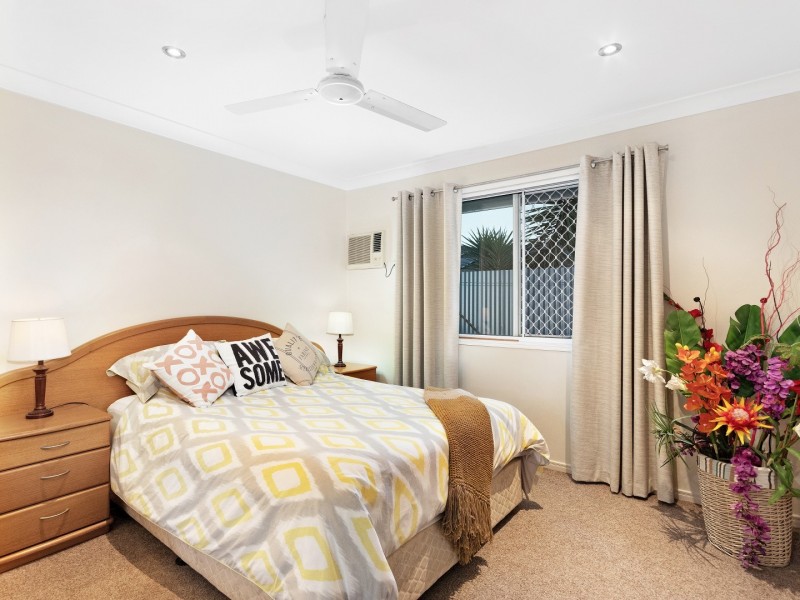 98 Jacana Crescent, Flinders View QLD 4305