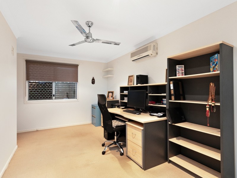 98 Jacana Crescent, Flinders View QLD 4305