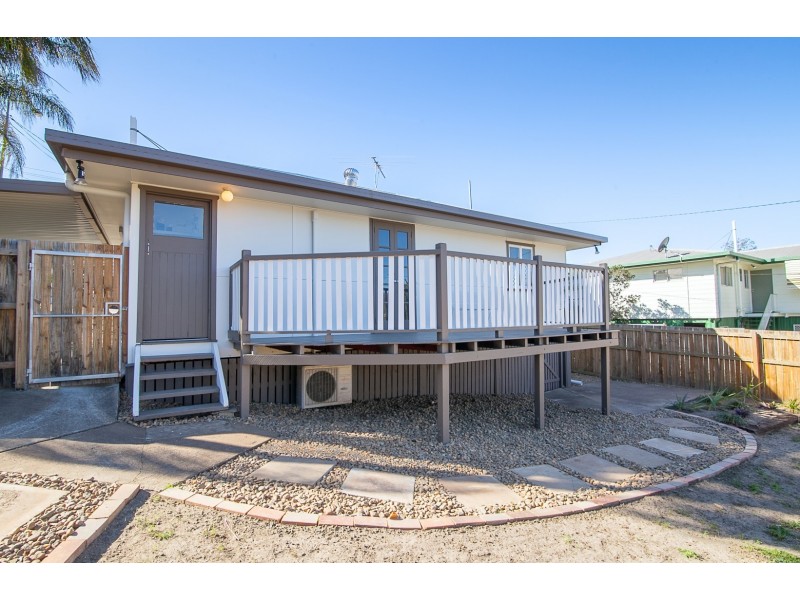 217 Blackstone Road, Silkstone QLD 4304