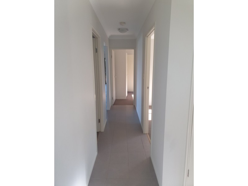 5 Normanton Close, Rosewood QLD 4340