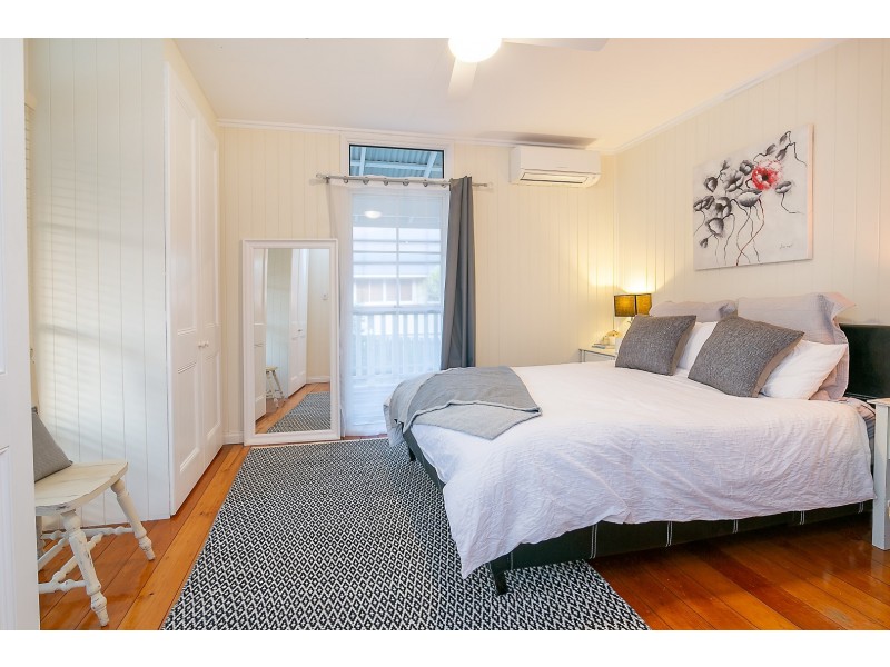 42 Park Street, Ipswich QLD 4305