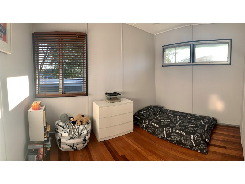 12 Coverack Street, Leichhardt QLD 4305