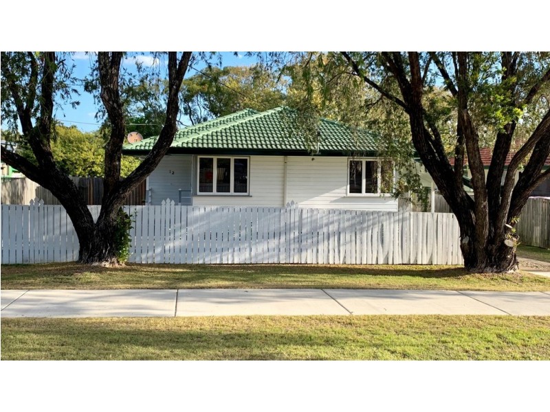 12 Coverack Street, Leichhardt QLD 4305