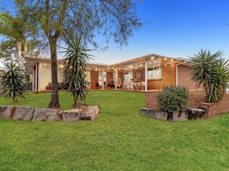 5 St Leger Court, Yamanto QLD 4305