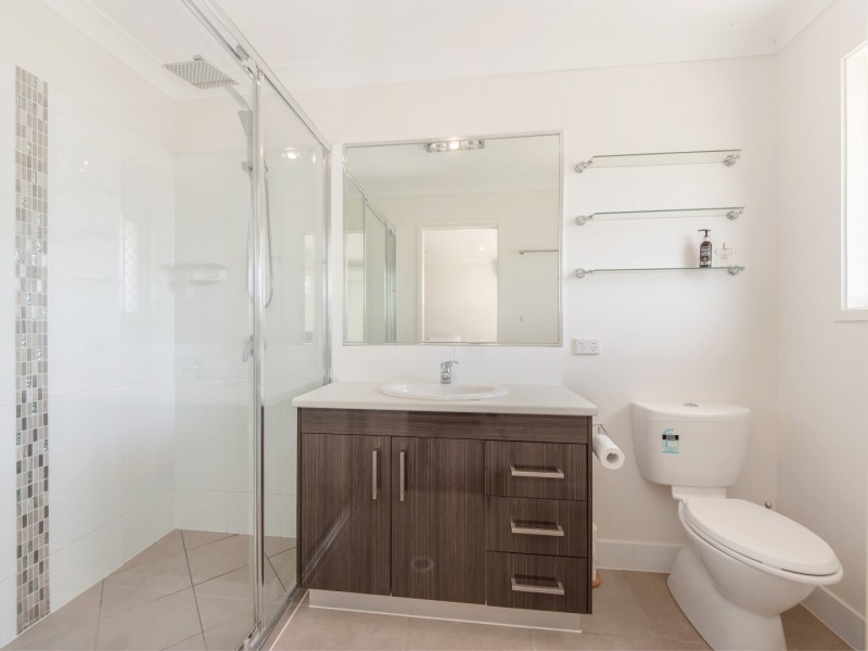 6 Jacana Drive, Adare QLD 4343