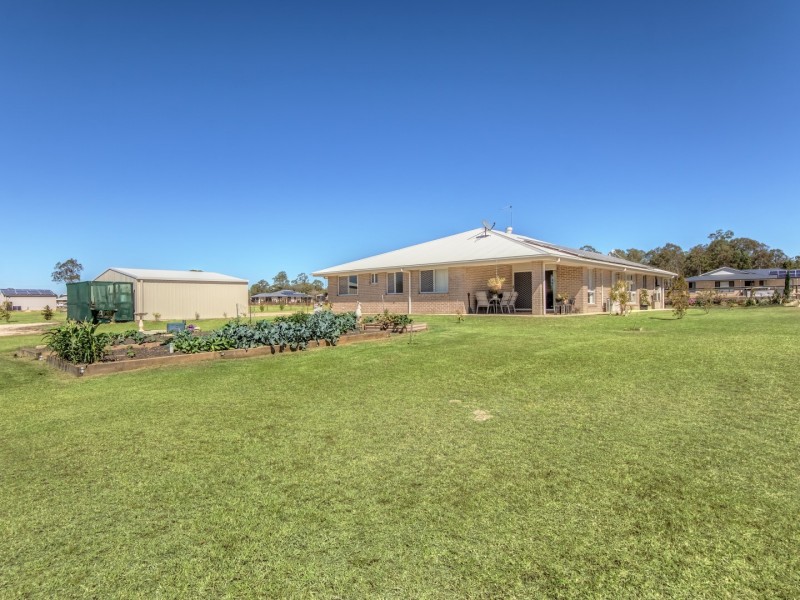 6 Jacana Drive, Adare QLD 4343