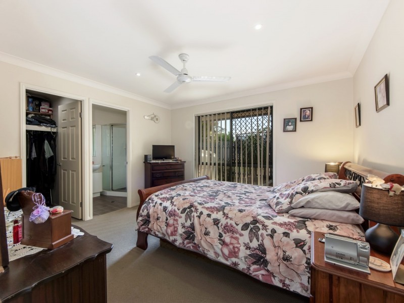 11 Hunter Street, Brassall QLD 4305