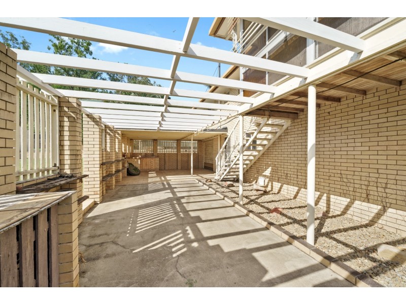 4 Beverley Court, Brassall QLD 4305