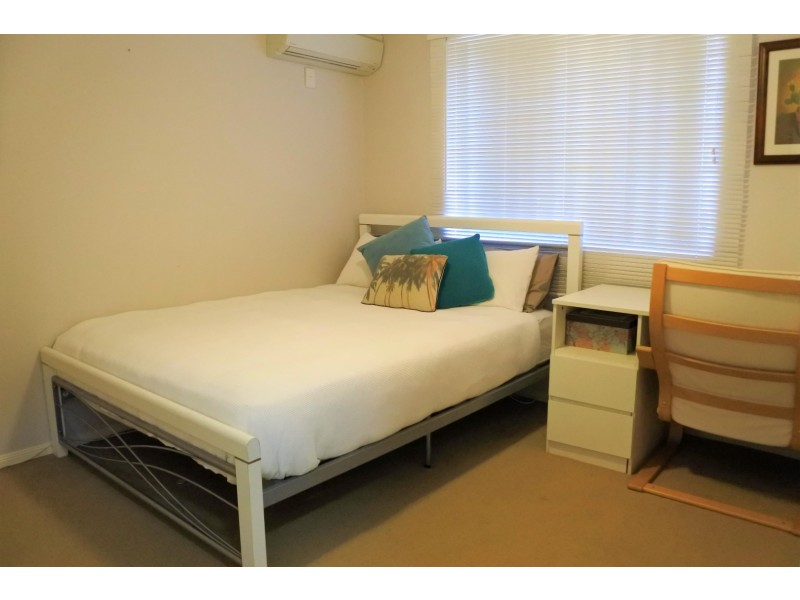 11 Kathleen Place, Yamanto QLD 4305