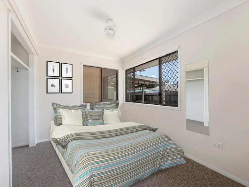 2 Coachwood Street, Crestmead QLD 4132