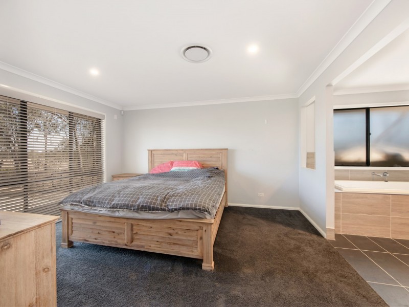 89-91 Chalk Street, Wulkuraka QLD 4305