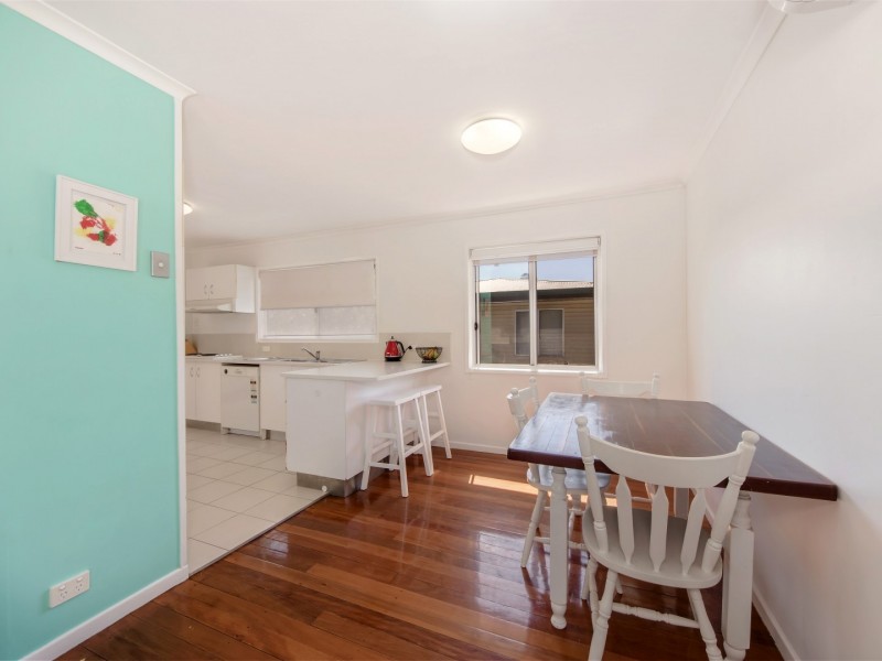 16 Tibbits Street, Bundamba QLD 4304