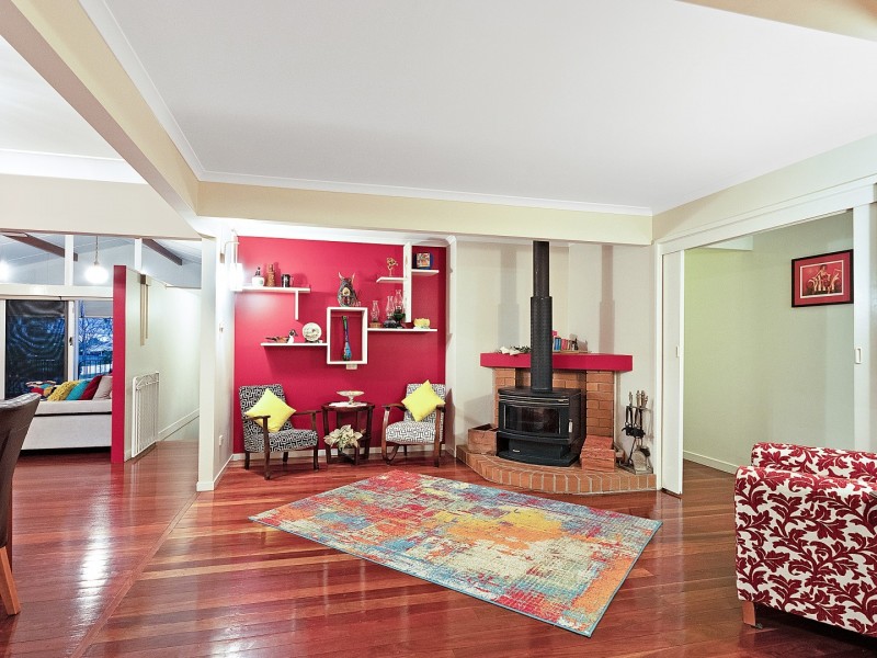 7 Lloyd George Street, Eastern Heights QLD 4305