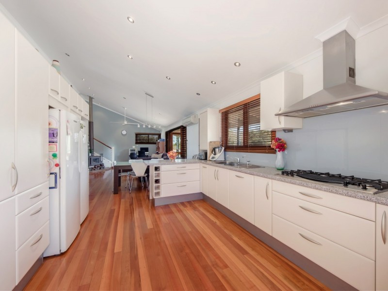 4 Lietzow Street, Redbank Plains QLD 4301