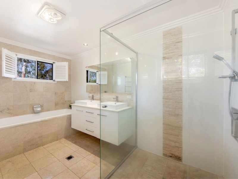 4 Lietzow Street, Redbank Plains QLD 4301