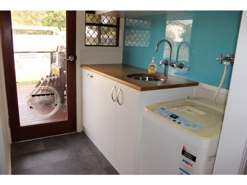 2 Leslie Street, East Ipswich QLD 4305