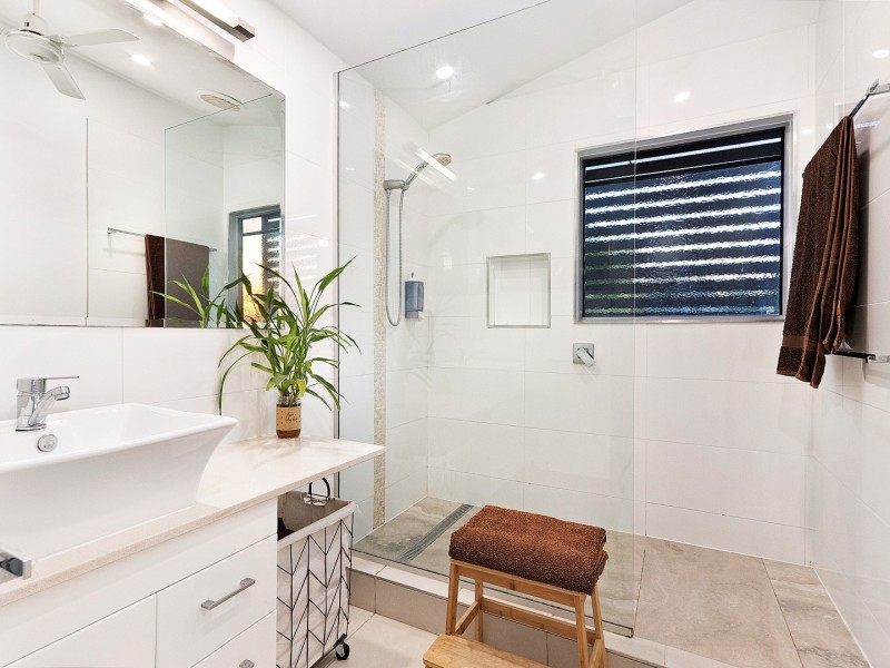 12 Ogilvie Street, Bundamba QLD 4304