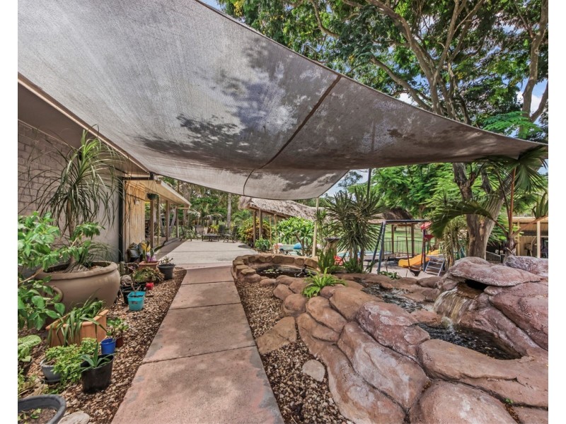 20 Macadamia Court, Walloon QLD 4306
