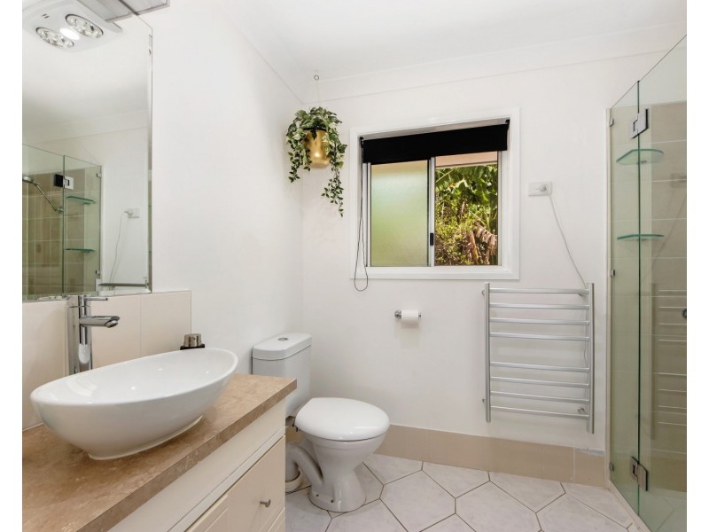 20 Macadamia Court, Walloon QLD 4306