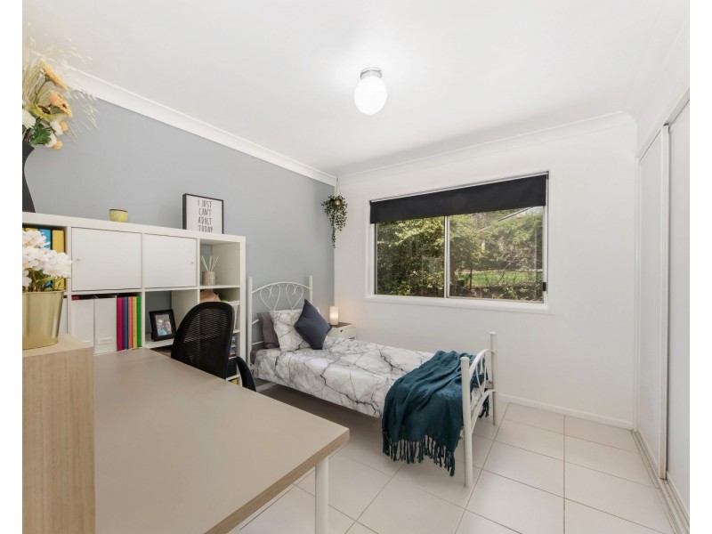 20 Macadamia Court, Walloon QLD 4306