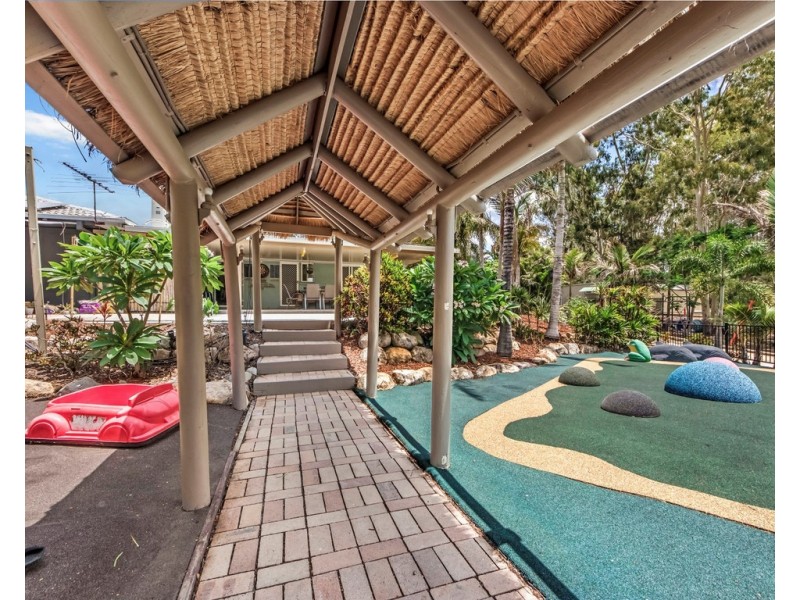 20 Macadamia Court, Walloon QLD 4306