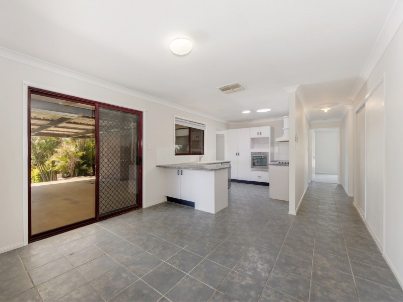 24 Knox Lane North, Fernvale QLD 4306