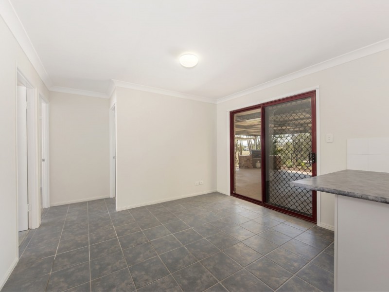 24 Knox Lane North, Fernvale QLD 4306