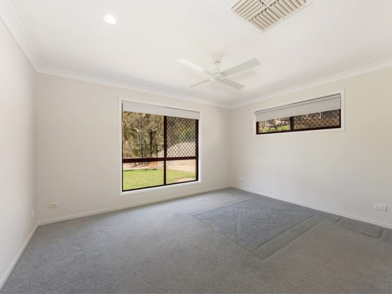 24 Knox Lane North, Fernvale QLD 4306