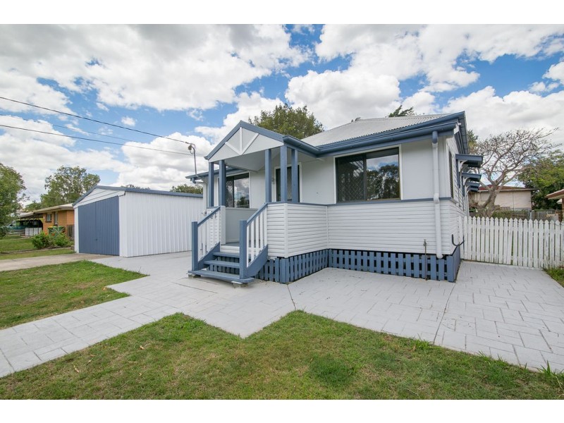 44 Russell Street, Silkstone QLD 4304